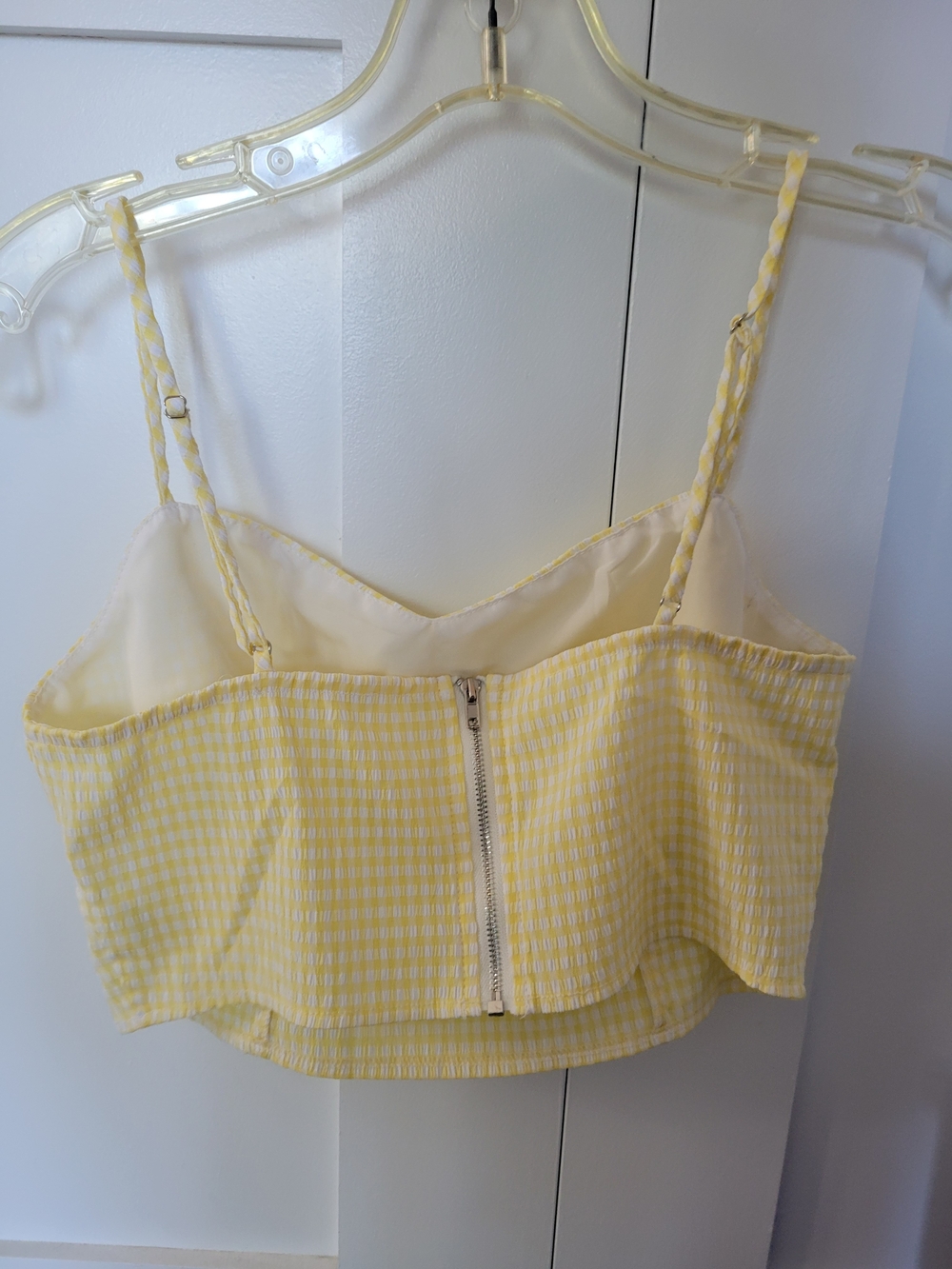 La Hearts Yellow Gingham Crop Cami - Picture 2 of 6